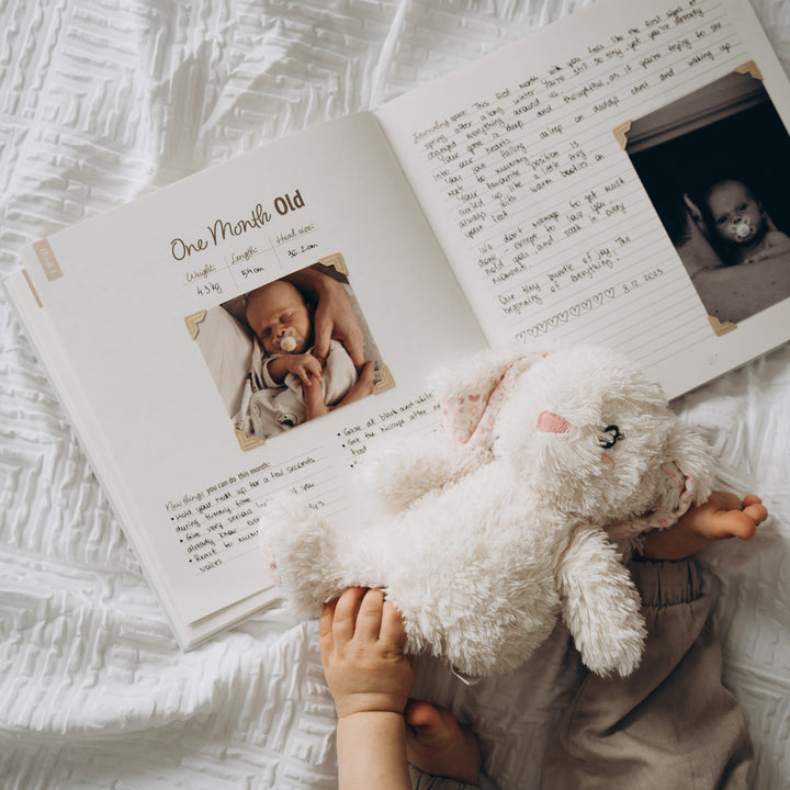 Baby & Pregnancy Journal Bundle – Milestones & First Steps Editions